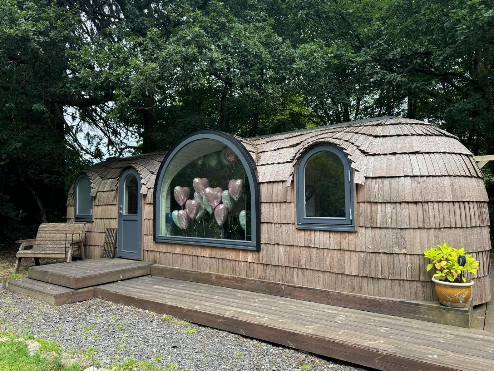 Luxury Woodland Lodge Retreat At Culdees Castle Crieff Εξωτερικό φωτογραφία